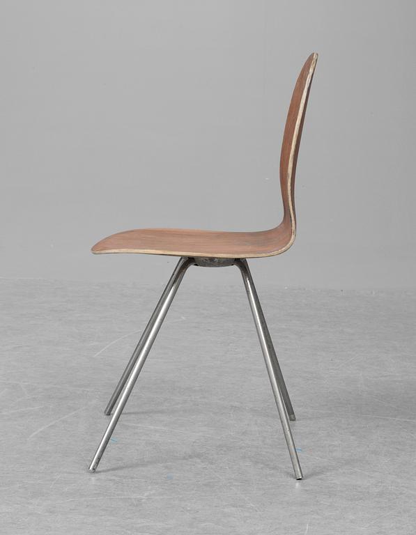 An Arne Jacobsen chair, "Tungan", Fritz Hansen, Denmark 1950/60's.