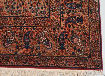 SEMI-ANTIQUE KERMAN. 225,5 x 139,5 cm.