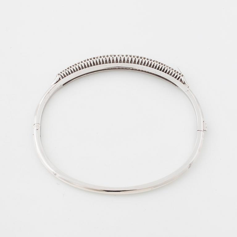 A brilliant and single cut diamond bangle made in Alessandria, Italy.