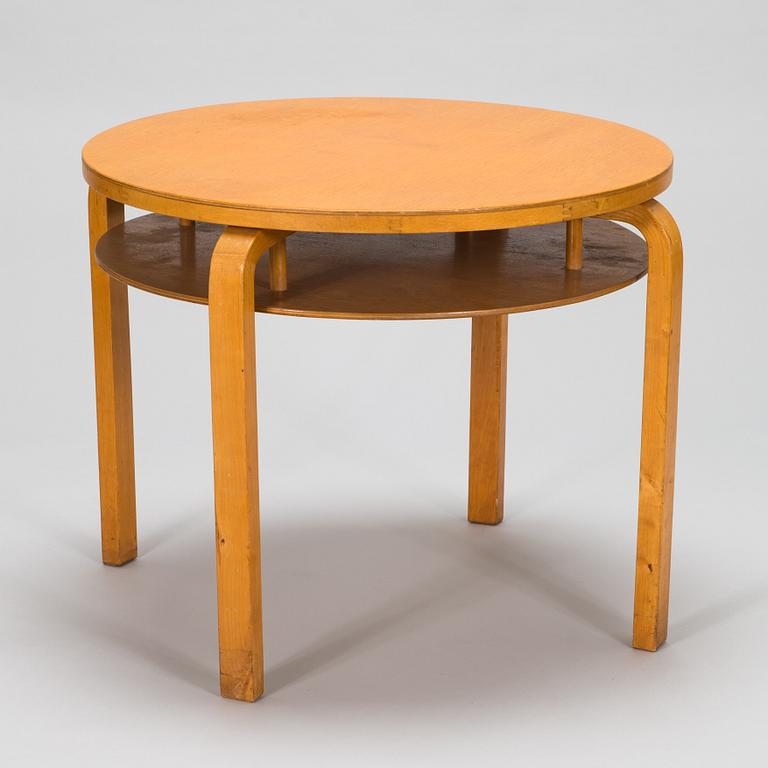 Alvar Aalto, A 1930/1940s 'A72' table O.Y. Huonekalu- ja Rakennustyötehdas A.B.