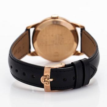 Omega, wristwatch, 35.5 mm, 14K, manual, plastic crystal, circa 1962.