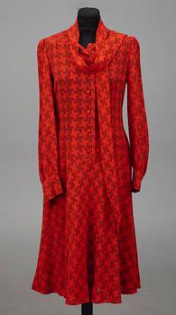 KLÄNNING, Märthaskolan.