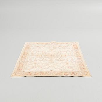 Laura Ashley, rug, machine-made, 186 x 132 cm.