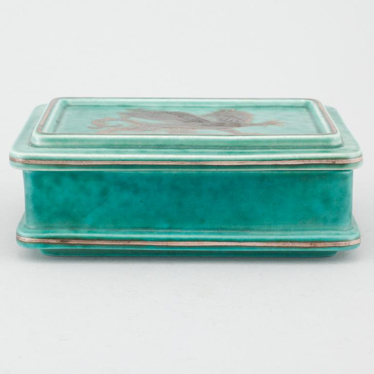 A stoneware box by Wilhelm Kåge for Gustavsberg, 20th century.