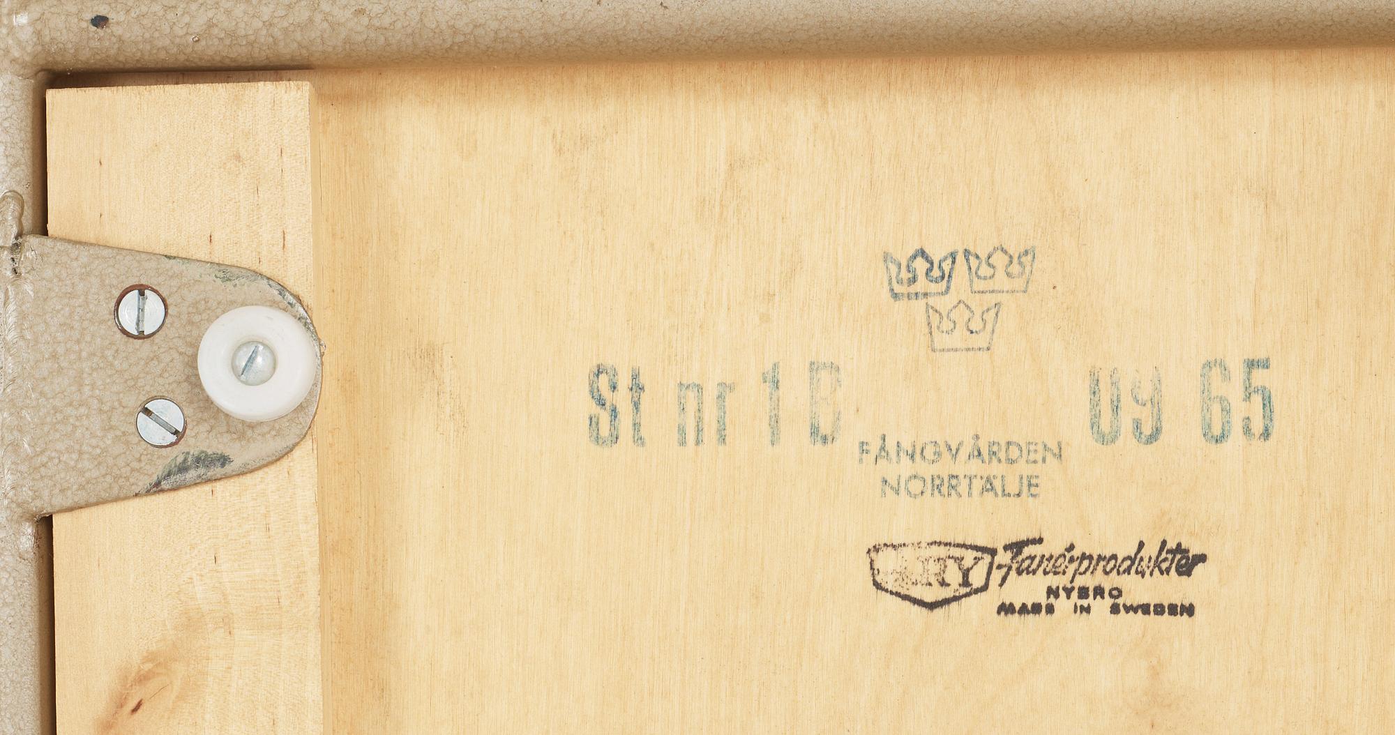 PALLAR, ett par, Fanérprodukter Nybro, från Fångvården Norrtälje, 1900-talets andra hälft.