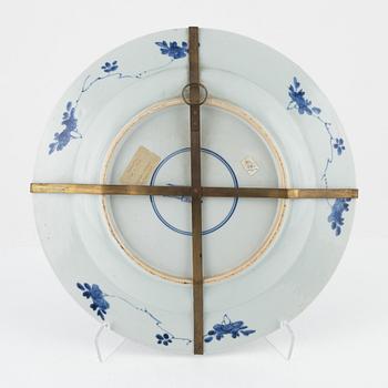 A blur and white porcelain dish, China, Kangxi (1662-1722).