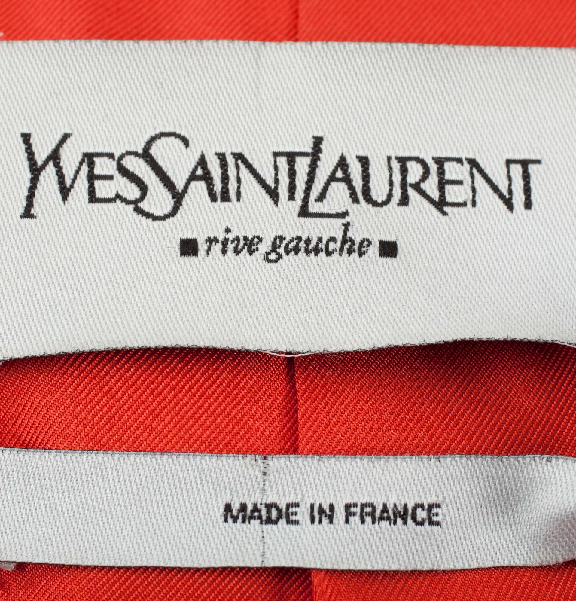 JACKA, Yves Saint Laurent.