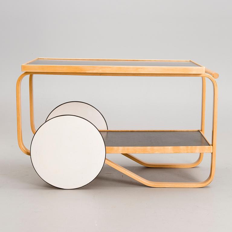 ALVAR AALTO, serveringsvagn modell 90, Artek 1900-talets mitt.