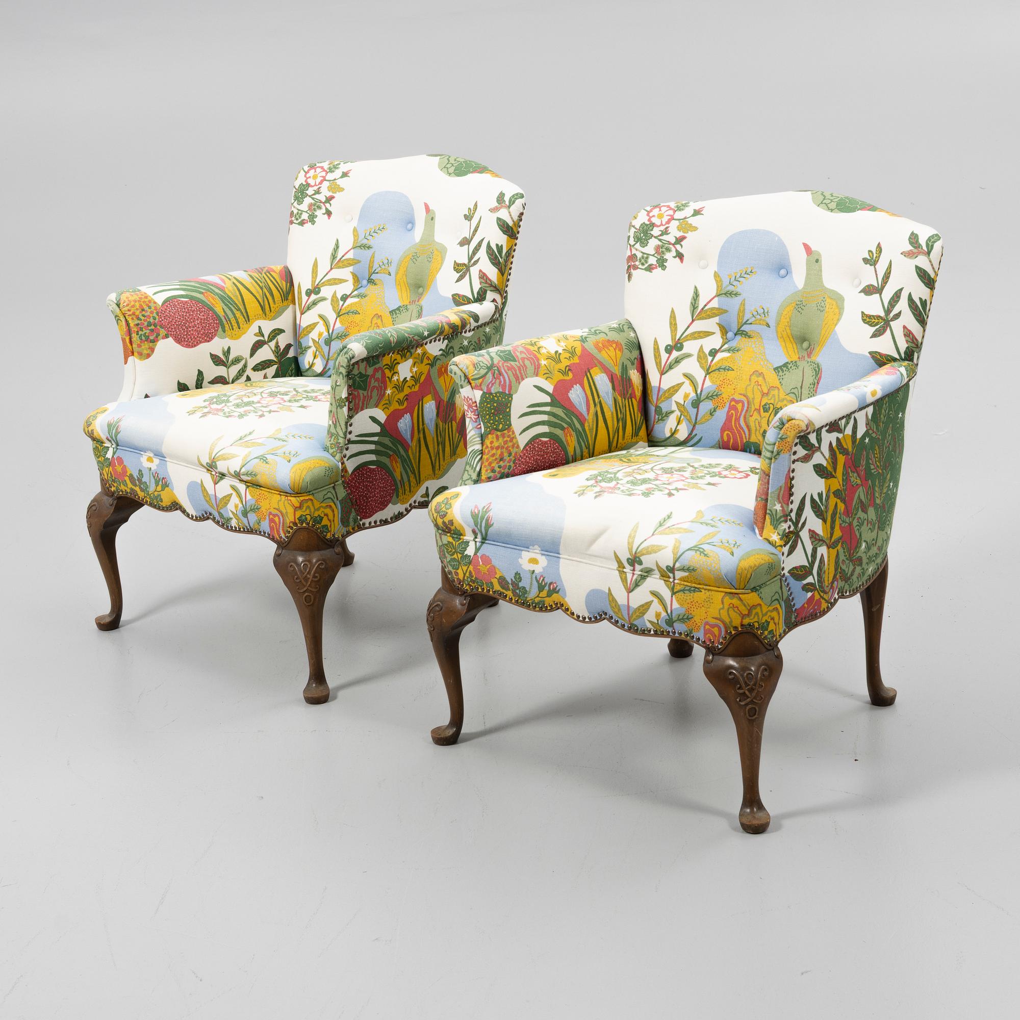 Armchairs, a pair, Gärnäs, mid/second half of the 20th century.