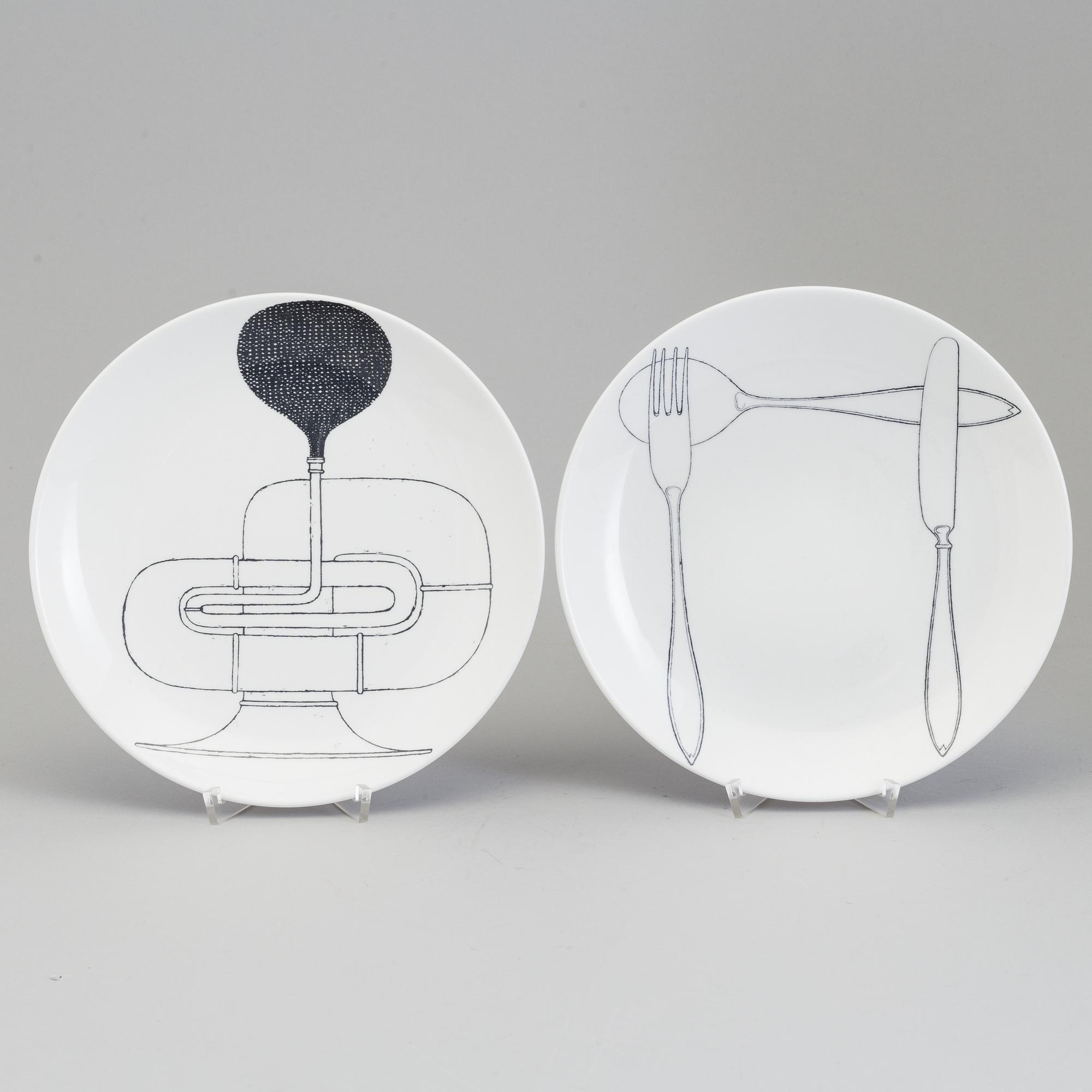 STIG LINDBERG, "Restaurangtallrikar", 8 st, porslin, Gustavsberg, 1970/71.