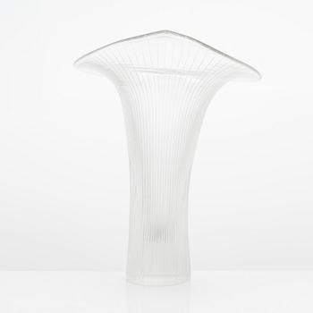 Tapio Wirkkala, maljakko, "Kanttarelli", signeerattu Tapio Wirkkala, Iittala. 1940-luvun loppua.