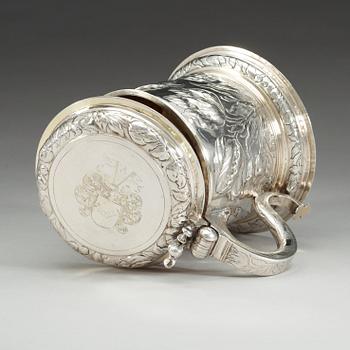 A Baltic 17th century parcel-gilt tankard, unidentified makers mark, Reval.
