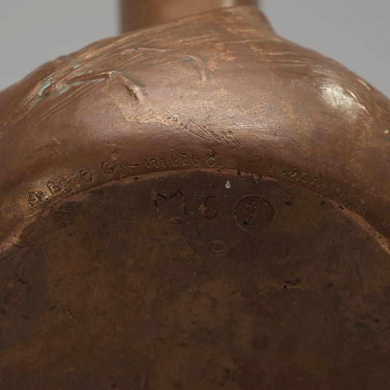 An Emy Wahlström Art Nouveau patinated bronze vase by AB Hugo Elmqvist, Stockholm.