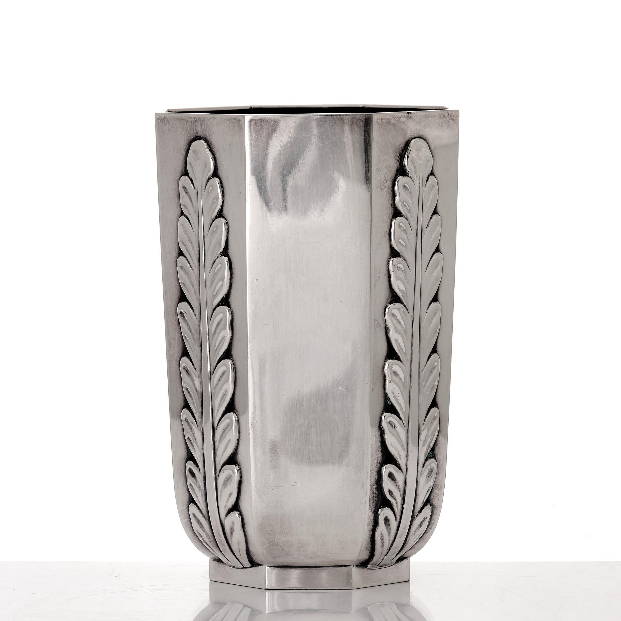 W.A. Bolin, vas, Stockholm 1946, silver.