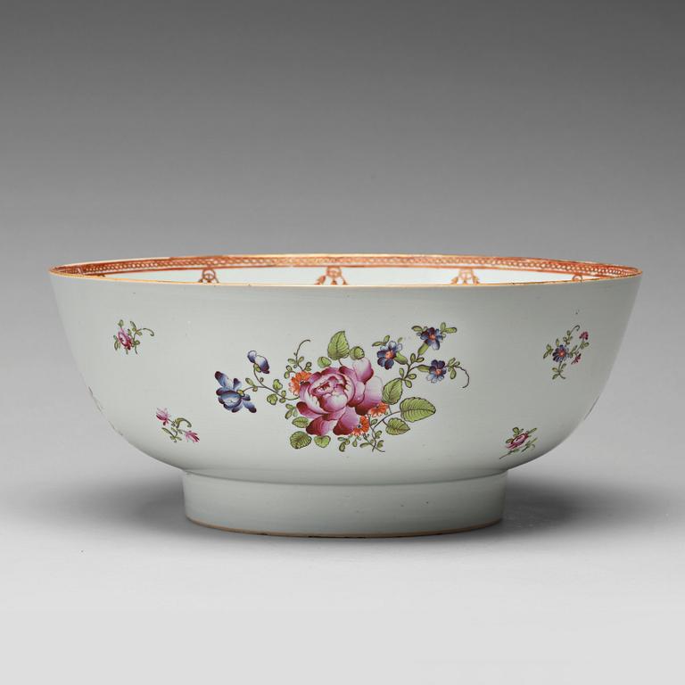 A famille rose punch bowl, Qing dynasty, Qianlong (1736-95).