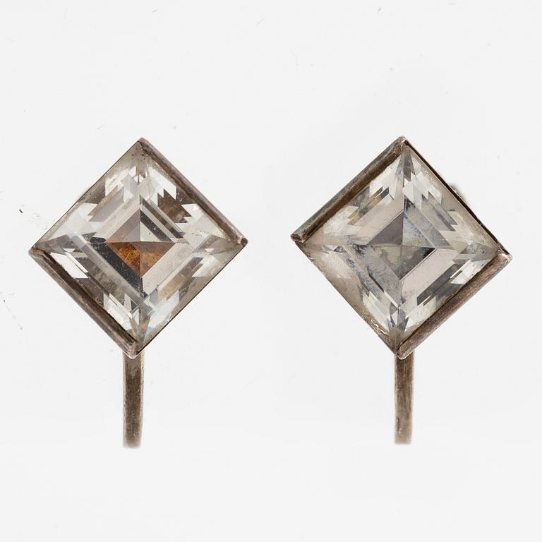 Wiwen Nilsson, a pair of earrings, silver with rock crystal, Lund 1955.