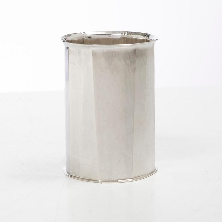 Bengt Liljedahl, a sterling silver vase, Sweden, 2006.