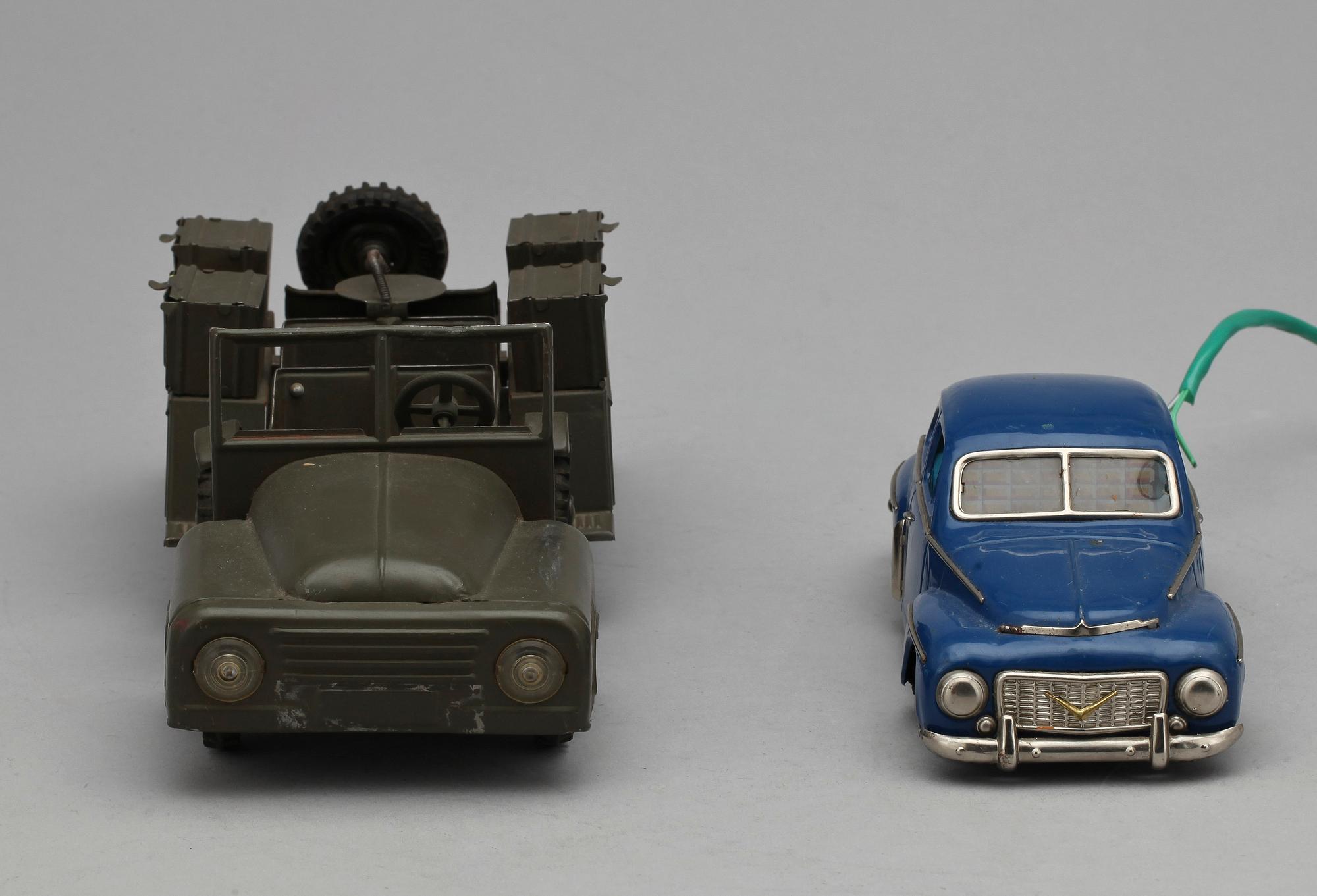 PARTI LEKSAKER, 9 delar, bl a Dinky Toys.