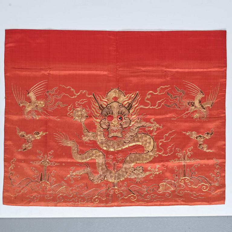 Two embroidered silk panels, late Qing dynasty.