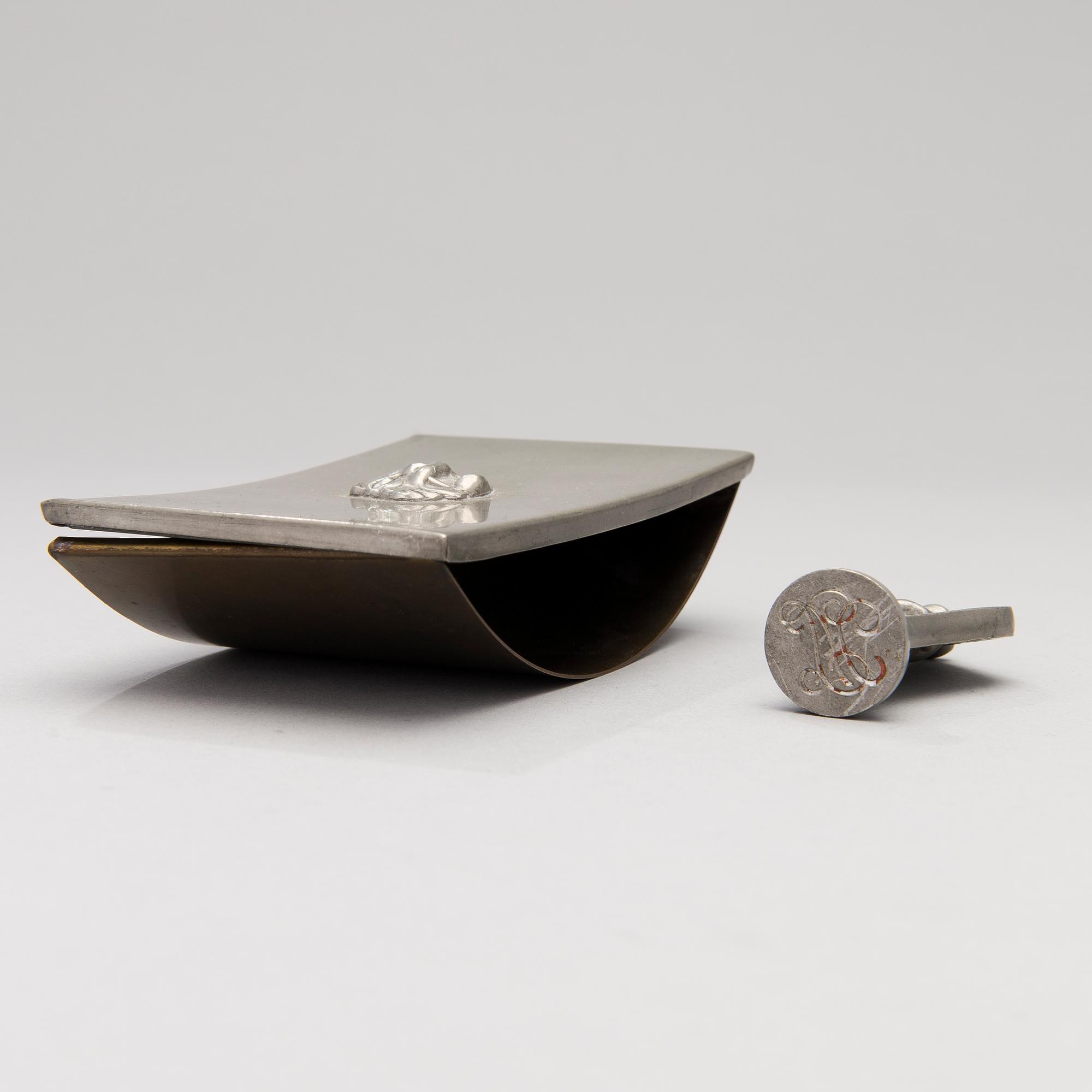 SKRIVBORDSUPPSÄTTNING, 5 delar, tenn, märkt Svenskt Tenn, Handarbete, Sv. M, 1930-tal.