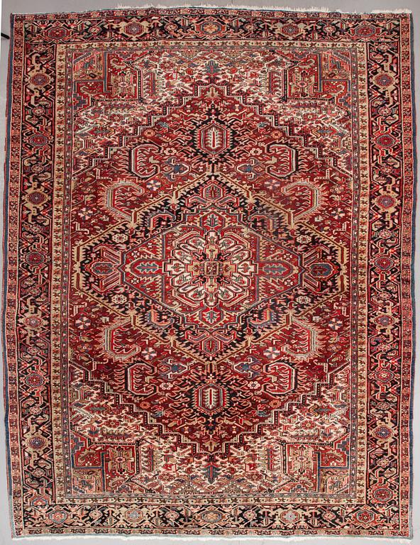 MATTA, old/semiantik, Heris, ca 392 x 297 cm.
