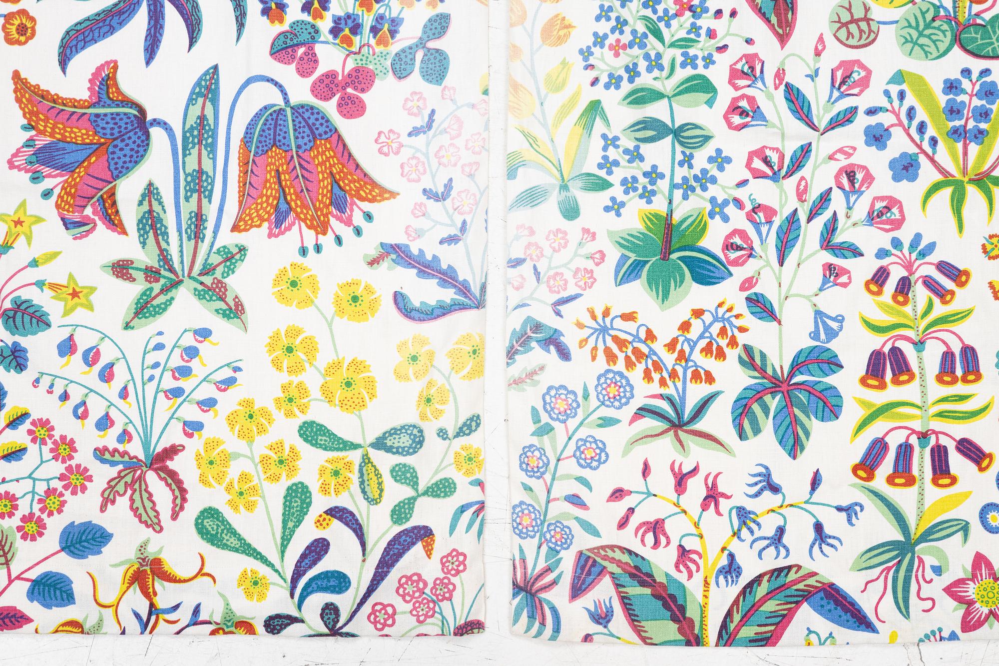 Josef Frank, a pair of curtains, 'Under Ekvatorn', Svenskt Tenn.