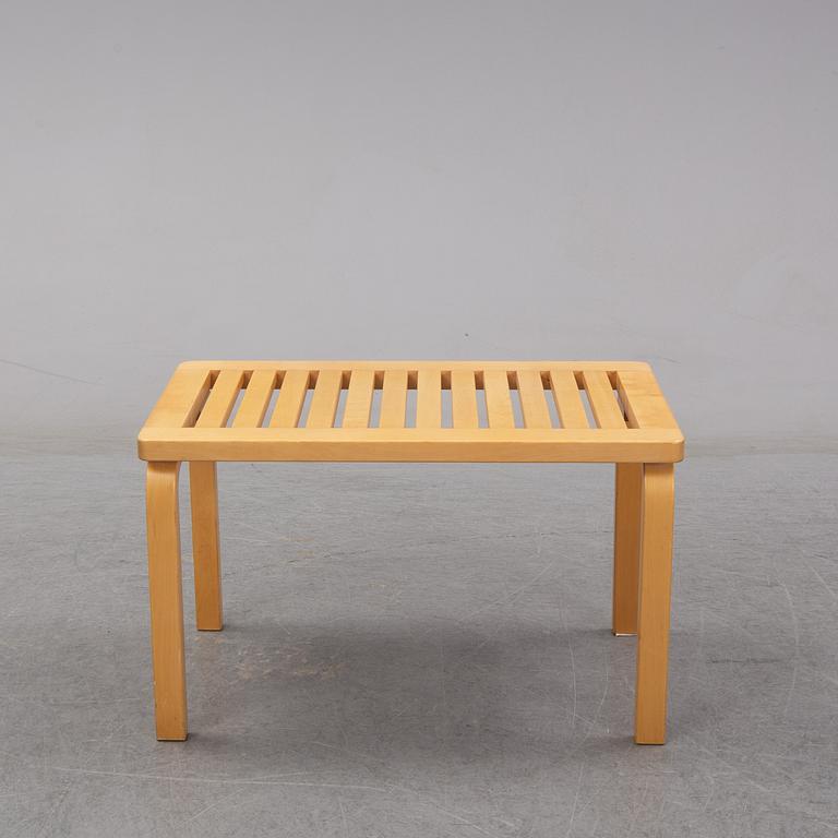 A model 153 birch bench by Alvar Aalto for Artek. designed 1945.