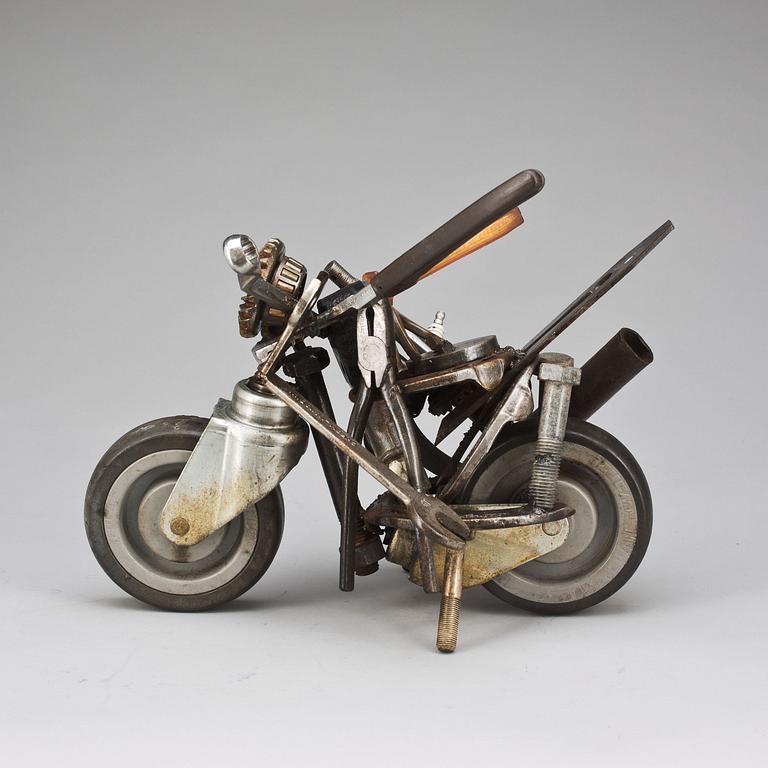 BOB PASTERKAMP, skulptur, monogramsignerad.