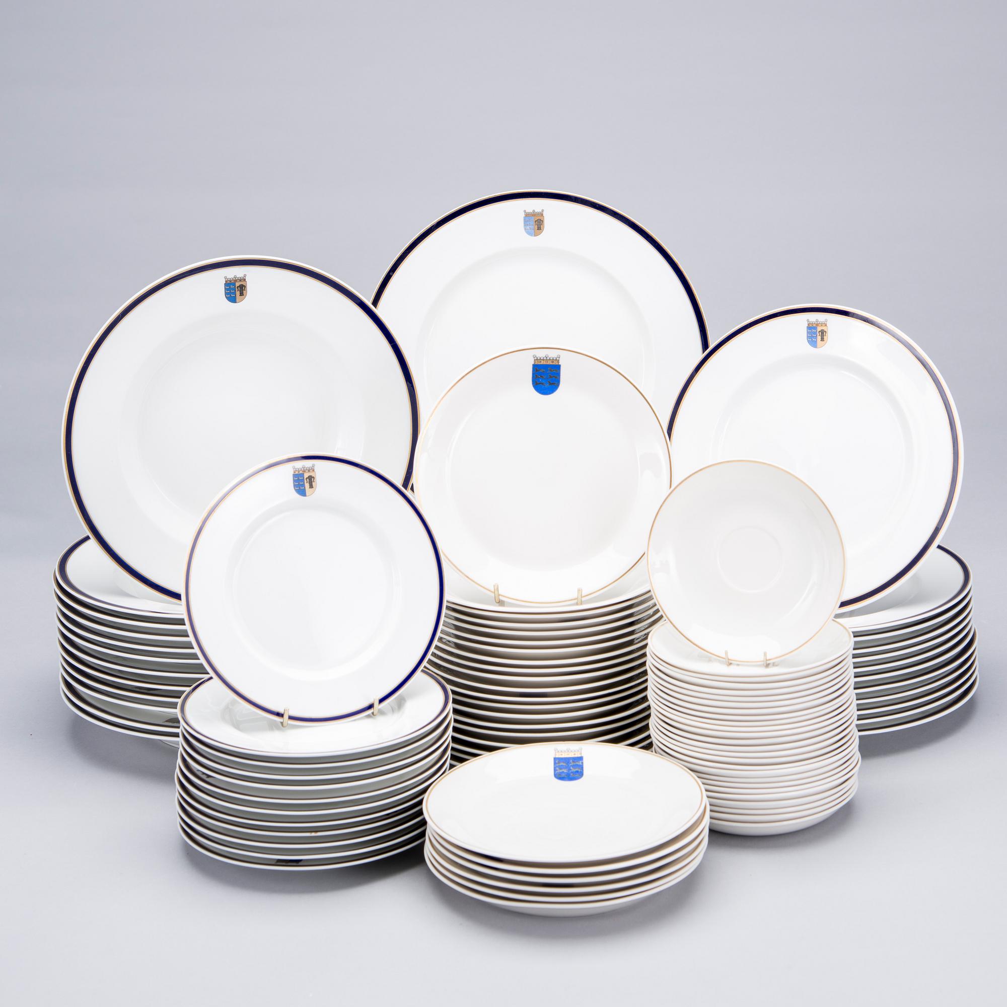 MAT- OCH KAFFESERVIS, 124 delar, porslin, Arabia, 1960/70-tal.