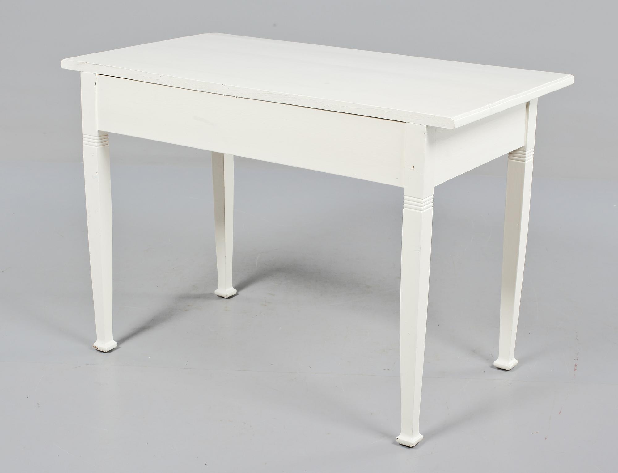 SKRIVBORD, jugend, 1900-talets första hälft.