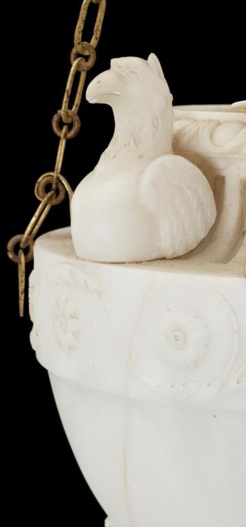 AMPEL, alabaster samt mässing, empirestil, 1800-talets andra hälft. H ca 70.