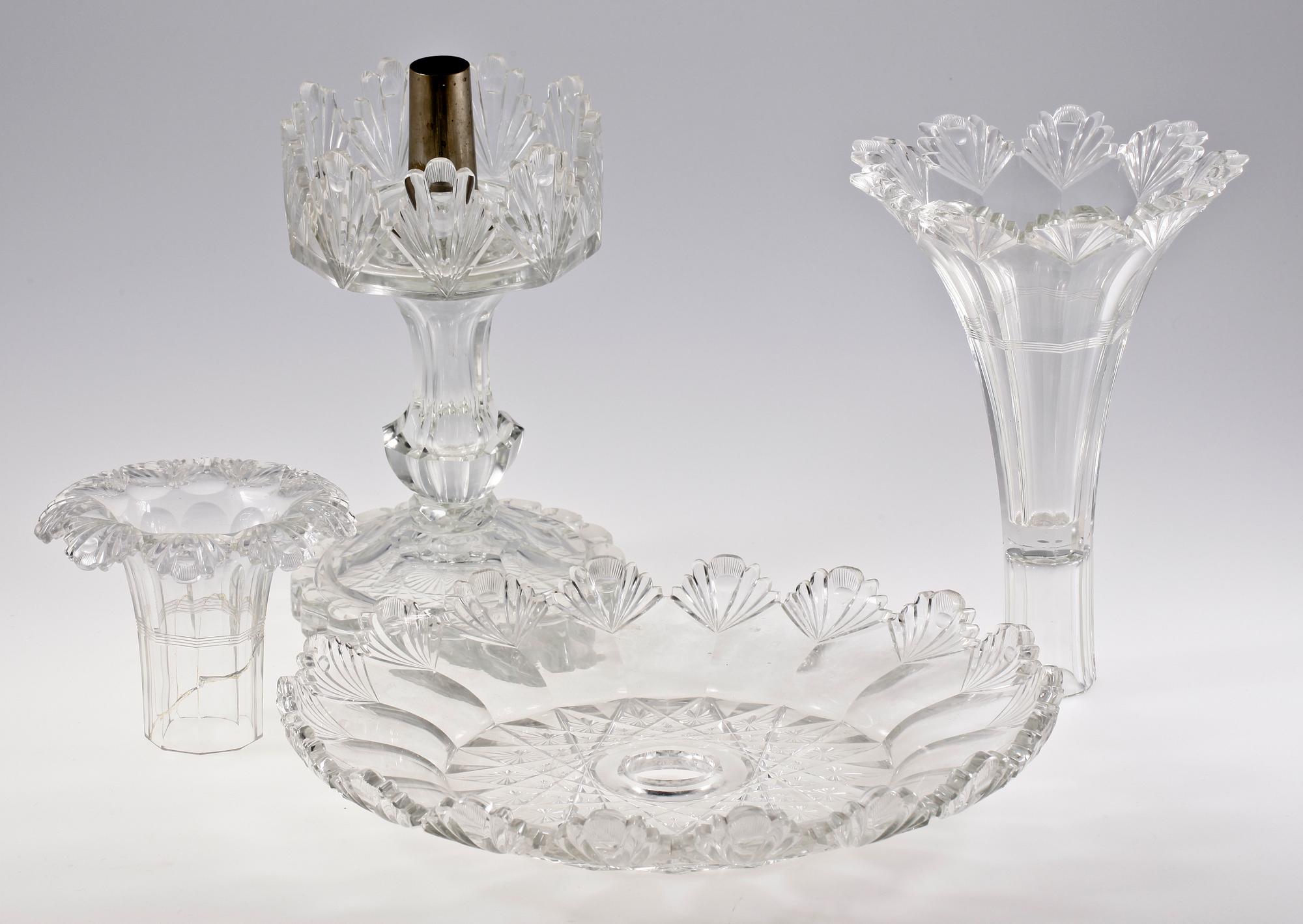 BORDSUPPSATS, glas, 1800-talets slut.