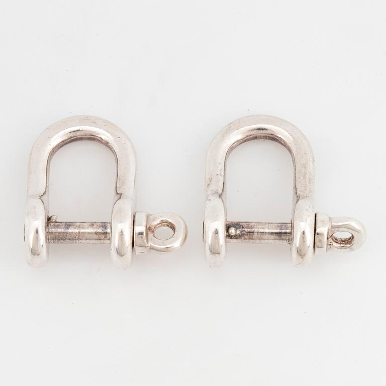 Ole Lynggaard a pair of silver cufflinks "Schackel".