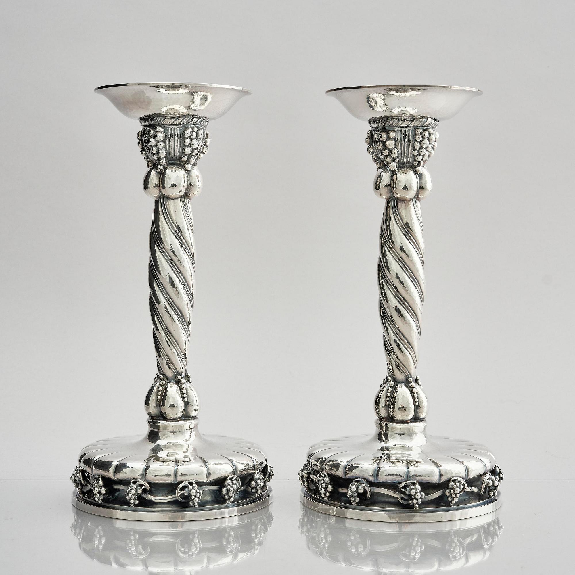 Georg Jensen, a pair of Danish sterling silver candlesticks, modell no 264, Copenhagen after 1945.