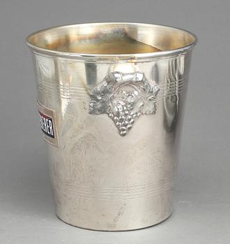 VINKYL, vitmetall, Frankrike, omkr 1900-talets mitt.