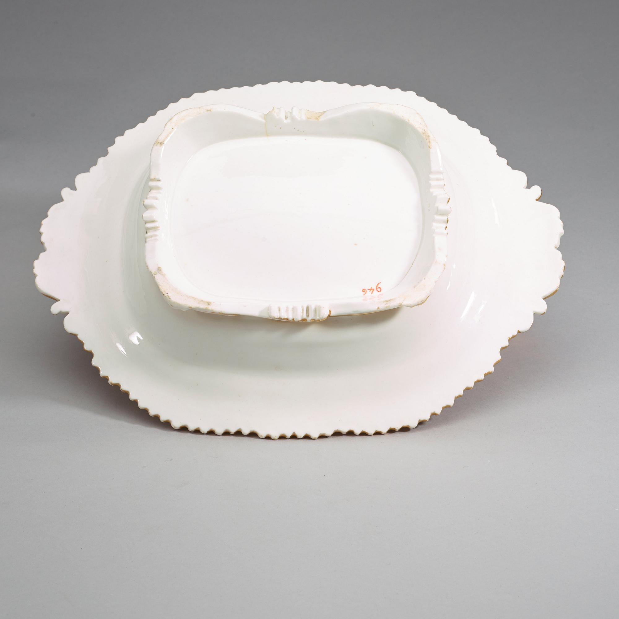A part dinner service, Presumably Russia, 19th Century. (19 pieces).