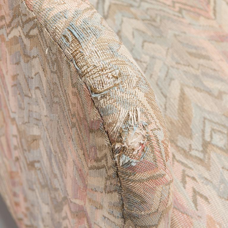 A mid-20th century armchair.