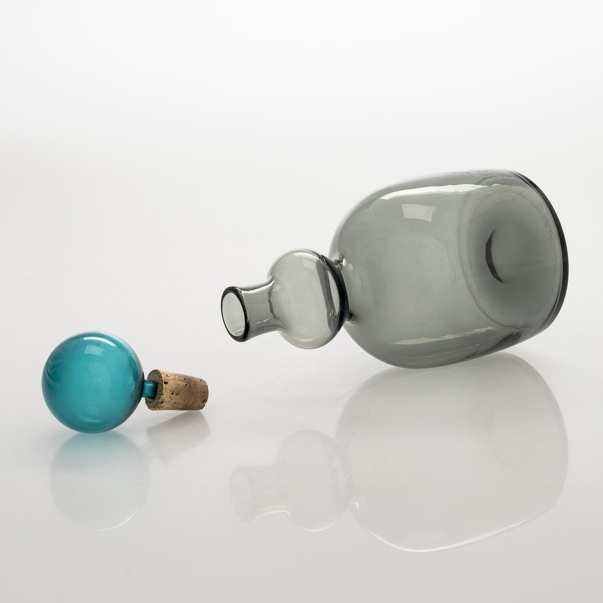 Kaj Franck, Karahvi, "KF 503", signeerattu, K. Franck, Nuutajärvi Notsjö -62.