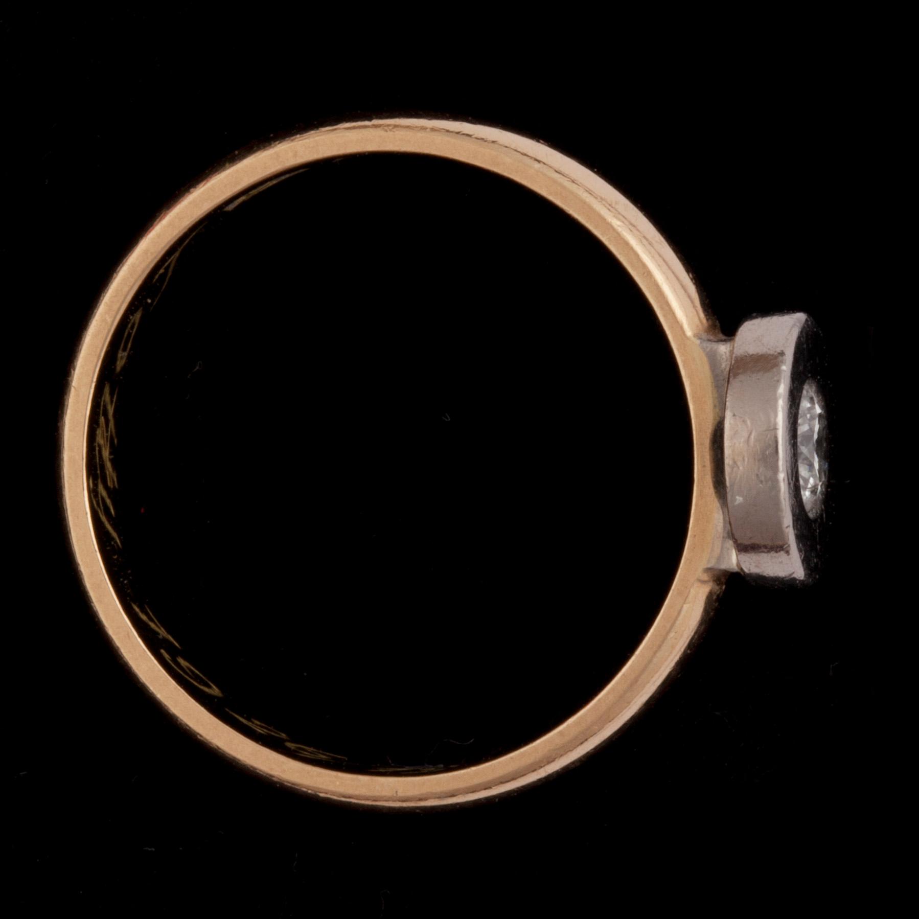 RING, 18 k guld, briljantslipad diamant, ca 0,20 ct. E A Thomasson AB, Stockholm, 1961. Total vikt ca 4 g.