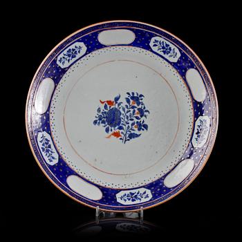 SKÅLFAT, porslin, Qianlong, Kina, 1700-tal.