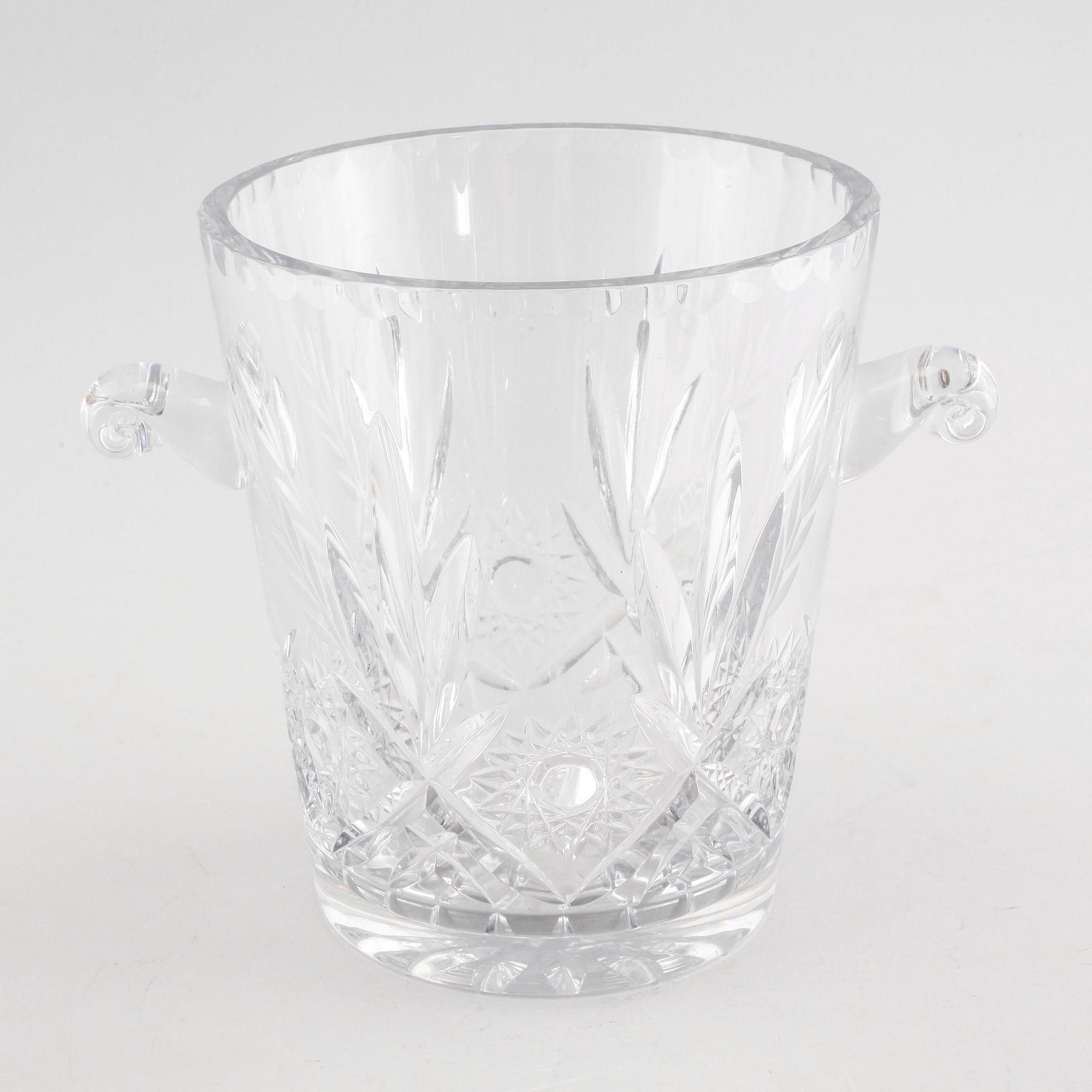 A wine cooler in glass, made in the second half of the 20th century.