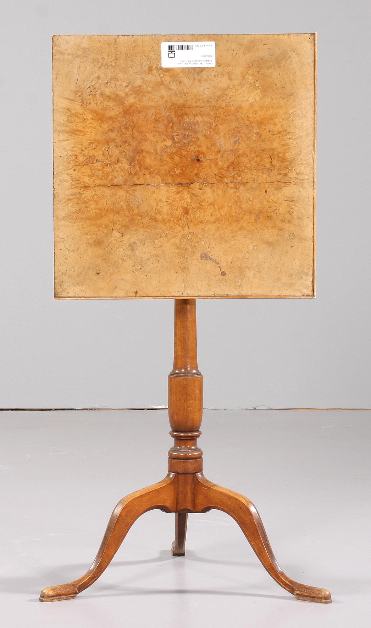 FÄLLBORD, av Carl Hollst (mästare i Eskilstuna 1787-1830).