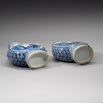 A pair of blue and white moon flasks, Qing dynasty, Qianlong (1736-95).