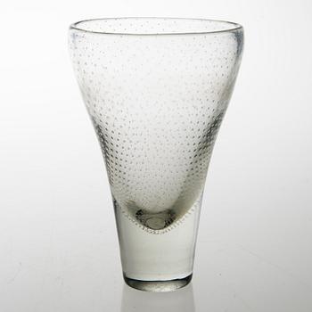 A glass vase, signed G. Nyman Nuutajärvi, Notsjö.