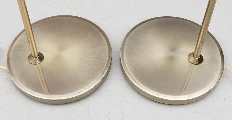 GOLVLAMPOR, 1 par, 1900-talets andra hälft.