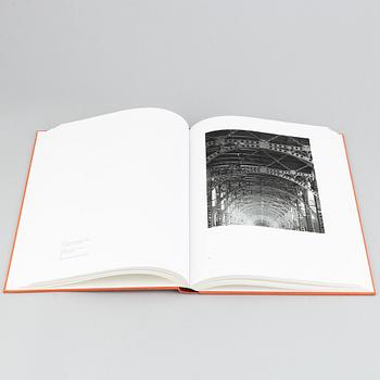 3 photobooks, "Ingen har sett allt", "Pure Architecture" & "Tuija Lindström".