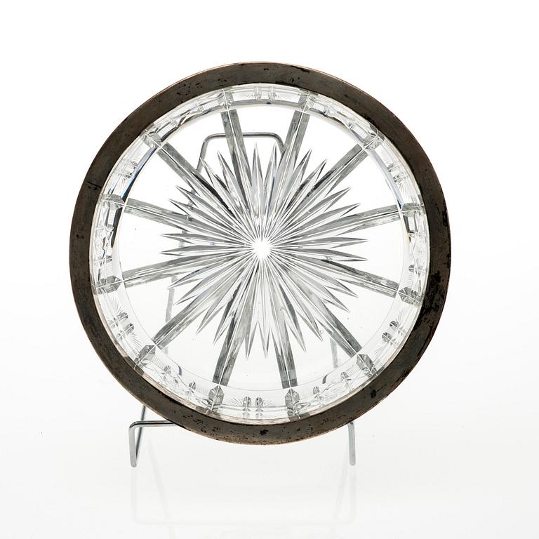 GLASSKÅL MED SILVERKANT. Hjalmar Fageroos, Helsingfors 1917.