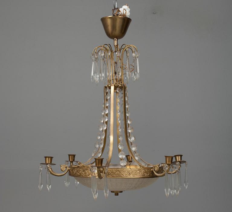 TAKKRONA, Empirestil, 1900-talets senare hälft.