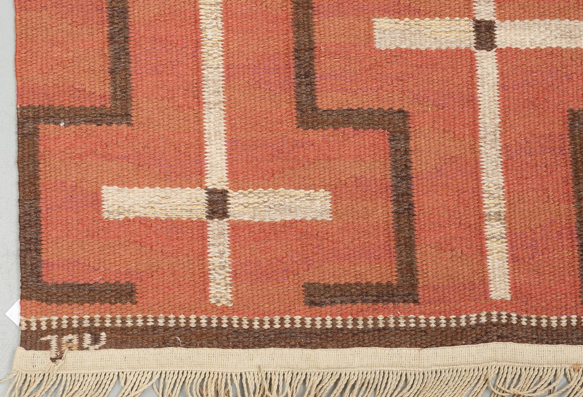 RUG. Flat weave. 238 x 145,5 cm. Signed JBV (Johanna Brunssons Vävskola).