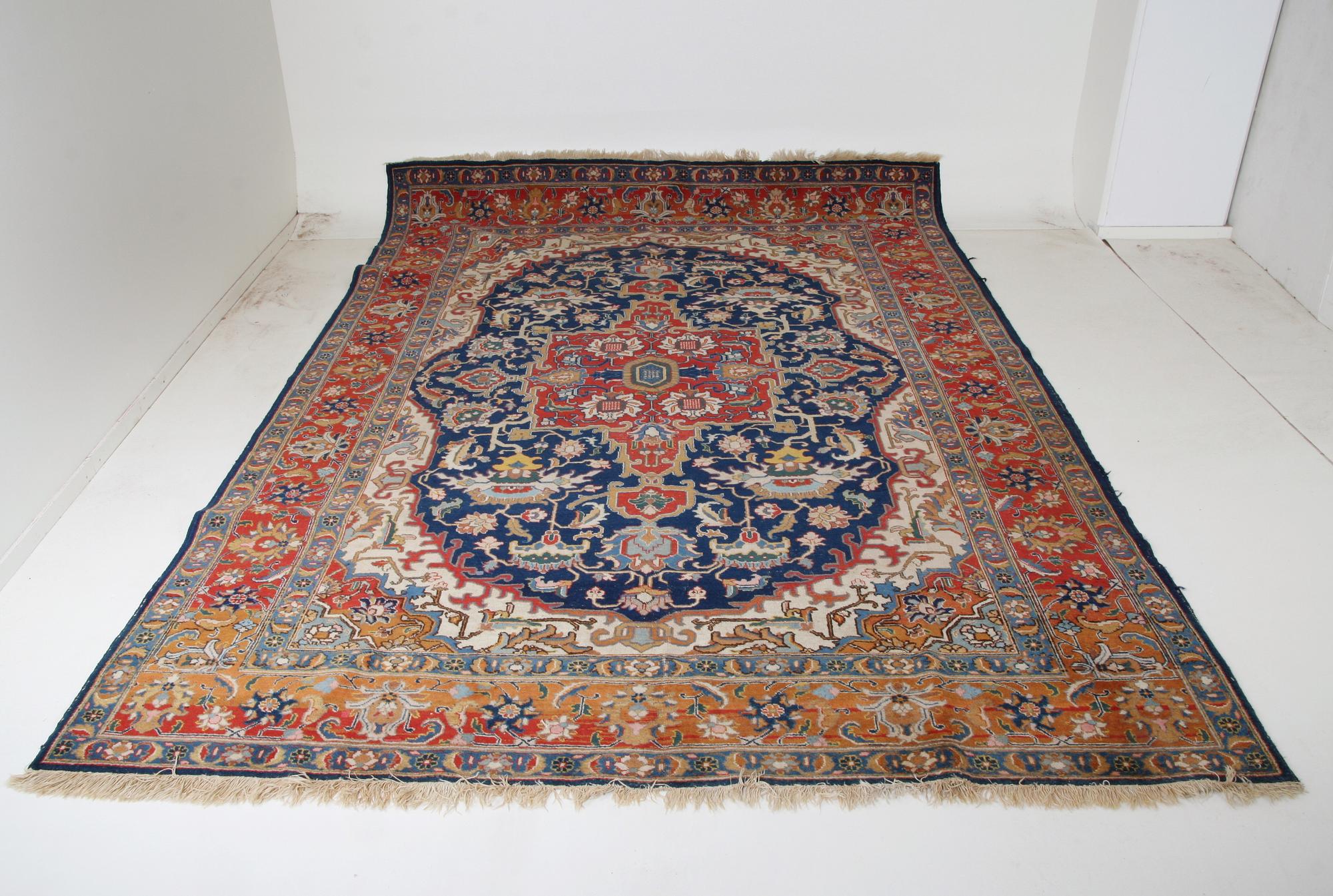 MATTA, orientalisk. 339 x 238.